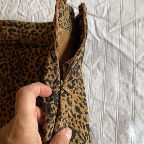 Forever 21 Cheetah print skirt - Picture 3 of 5